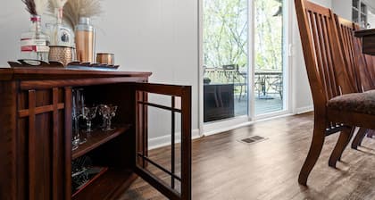 Lookout Mtn View! Dog & Family friendly! STEAM shower! 🐶⛰️