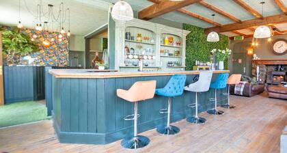 Waterfall Country Escape