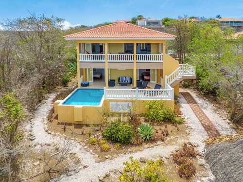 Holiday Home Gran Veranda with private pool and ocean view, Coral Estate