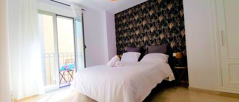 2 makuuhuonetta, silitysrauta/-lauta, Wi-Fi, vuodevaatteet