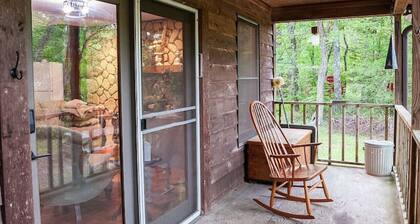 “The Happy Place” River front cabin with dock