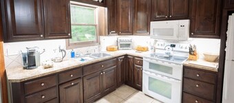 “The Happy Place” River front cabin with dock