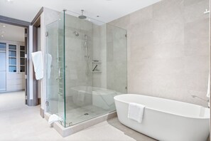 Shower, hair dryer, heated floors, towels - Tower Club Residences - Three Bedroom Deluxe #6 by Deer Valley Resort (Park City)
