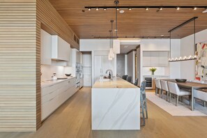 Fridge, microwave, oven, dishwasher - Tower Club Residences - Three Bedroom Deluxe #6 by Deer Valley Resort (Park City)
