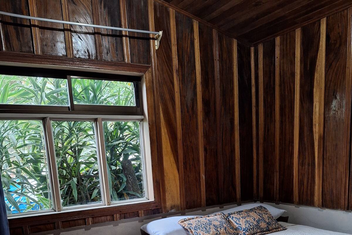 Basic Double Room, 1 Double Bed | WiFi (free), bed sheets
