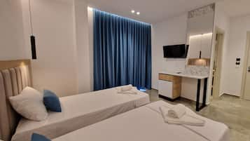 Economy Double Room | Soundproofing, free WiFi, bed sheets, wheelchair access