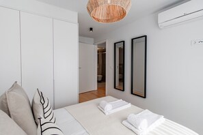 2 Schlafzimmer, Bügeleisen/Bügelbrett, kostenloses WLAN, Bettwäsche