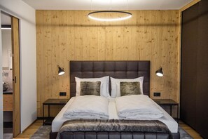 3 dormitorios, caja fuerte, wifi gratis y ropa de cama