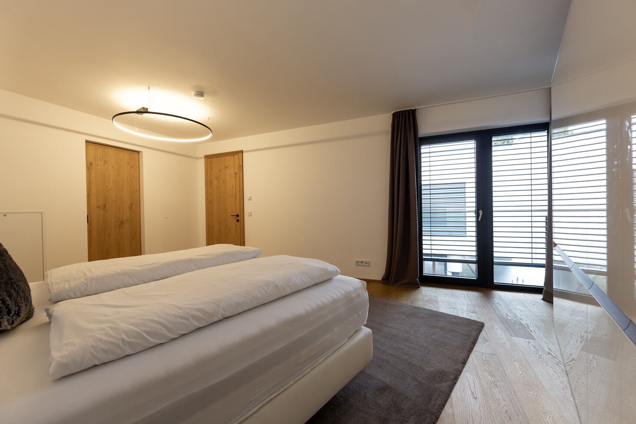 1 bedroom, in-room safe, WiFi (free), bed sheets