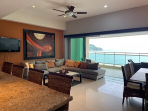 Living area - Gavias Golden Shore (Mazatlán)