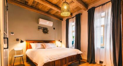 Villa Sonja - Three Bedroom Villa, Sleeps 8