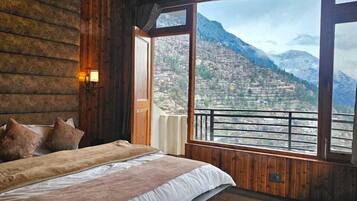 Premium Double Room, Balcony, Valley View | Premium bedding, individually furnished, iron/ironing board, free WiFi