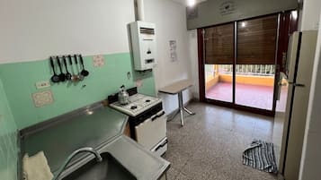 Apartment, 2 Schlafzimmer, Stadtblick | Eigene Küche | Großer Kühlschrank, Ofen, Kochgeschirr/Geschirr/Besteck