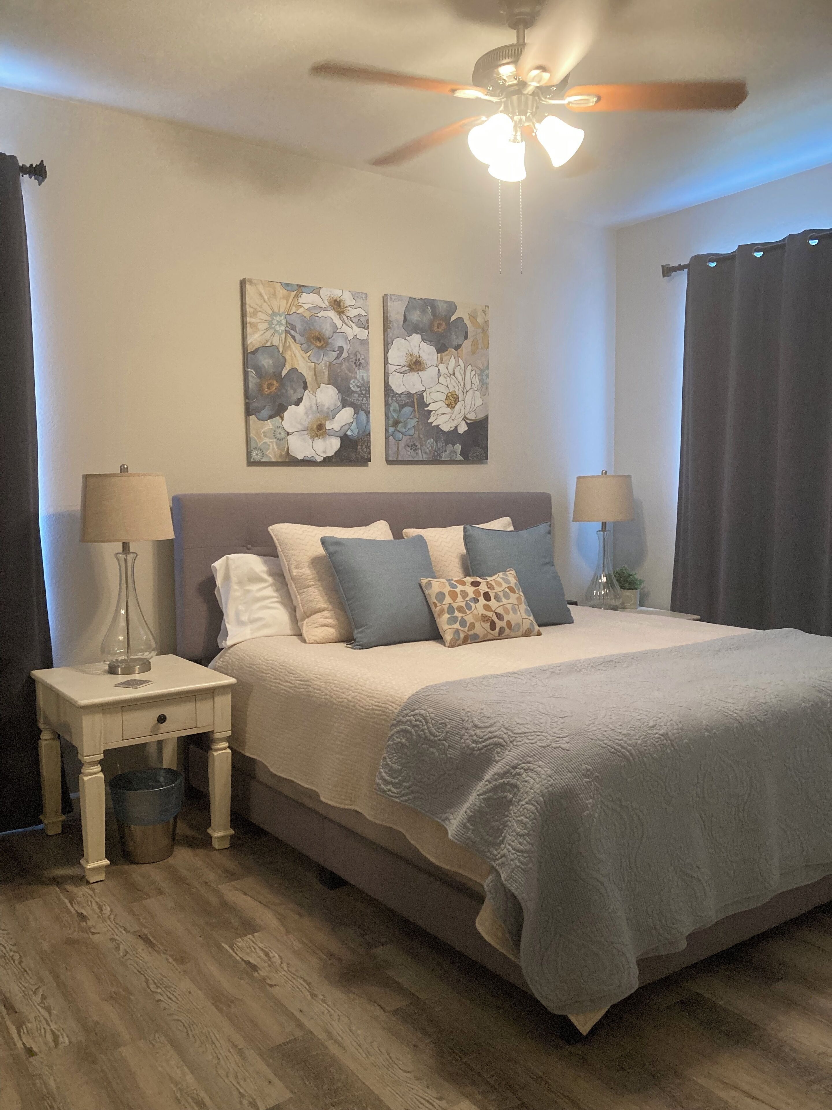 2 多间卧室、办公桌、熨斗/熨衣板、免费 WiFi