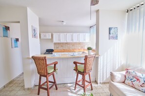 Standard Apartment | Living area - Short Term Residences (Santo Domingo)