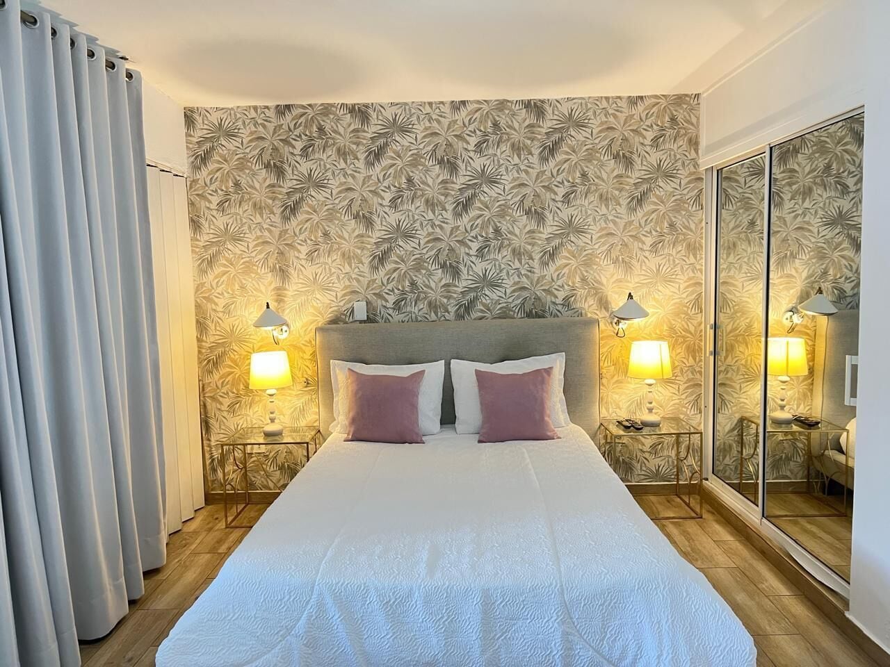 Lägenhet Standard | Individuell inredning, unika möbler och gratis wi-fi