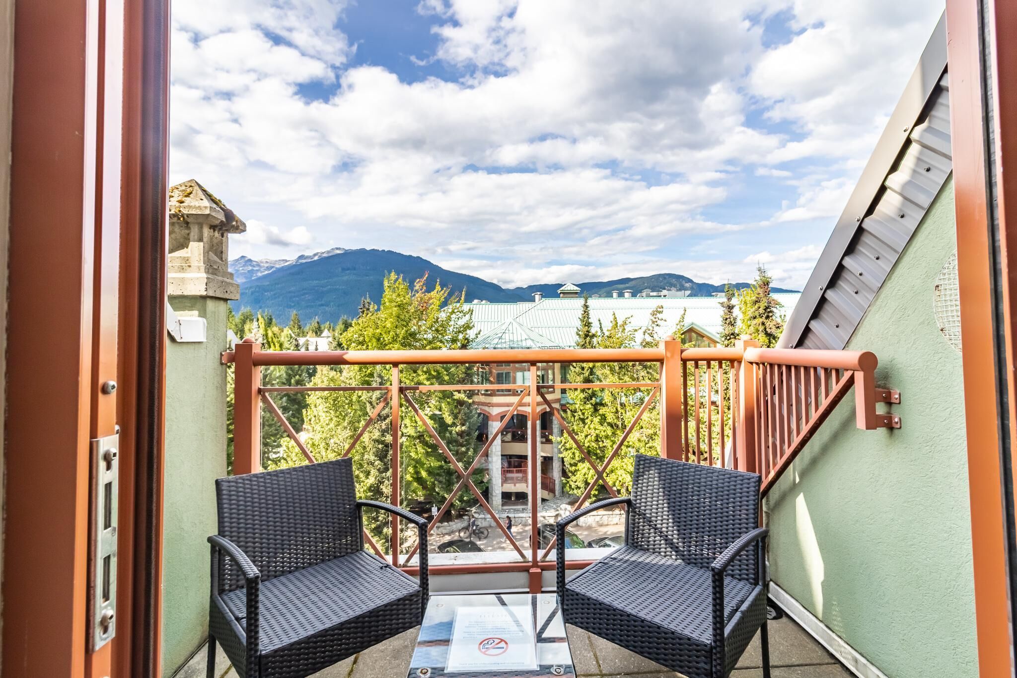 公寓客房, 1 張加大雙人床, 陽台, 山景 | 住宿一隅