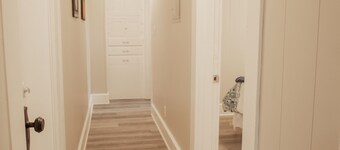 Spacious Modern 1bd/1bth Mins Downtown Anderson