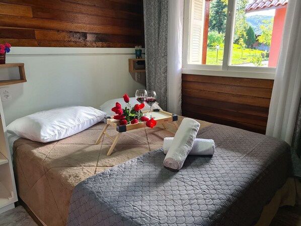 Chalet | 2 chambres, Wi-Fi gratuit, draps fournis