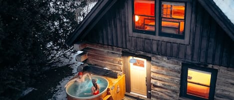 Baignoire à remous extérieure