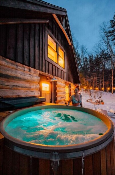 Designer Log Cabin Near Whiteface • Hot Tub, Sauna & Swimming Hole