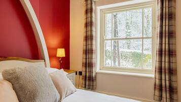 Cottage, 2 Bedrooms | Bed sheets