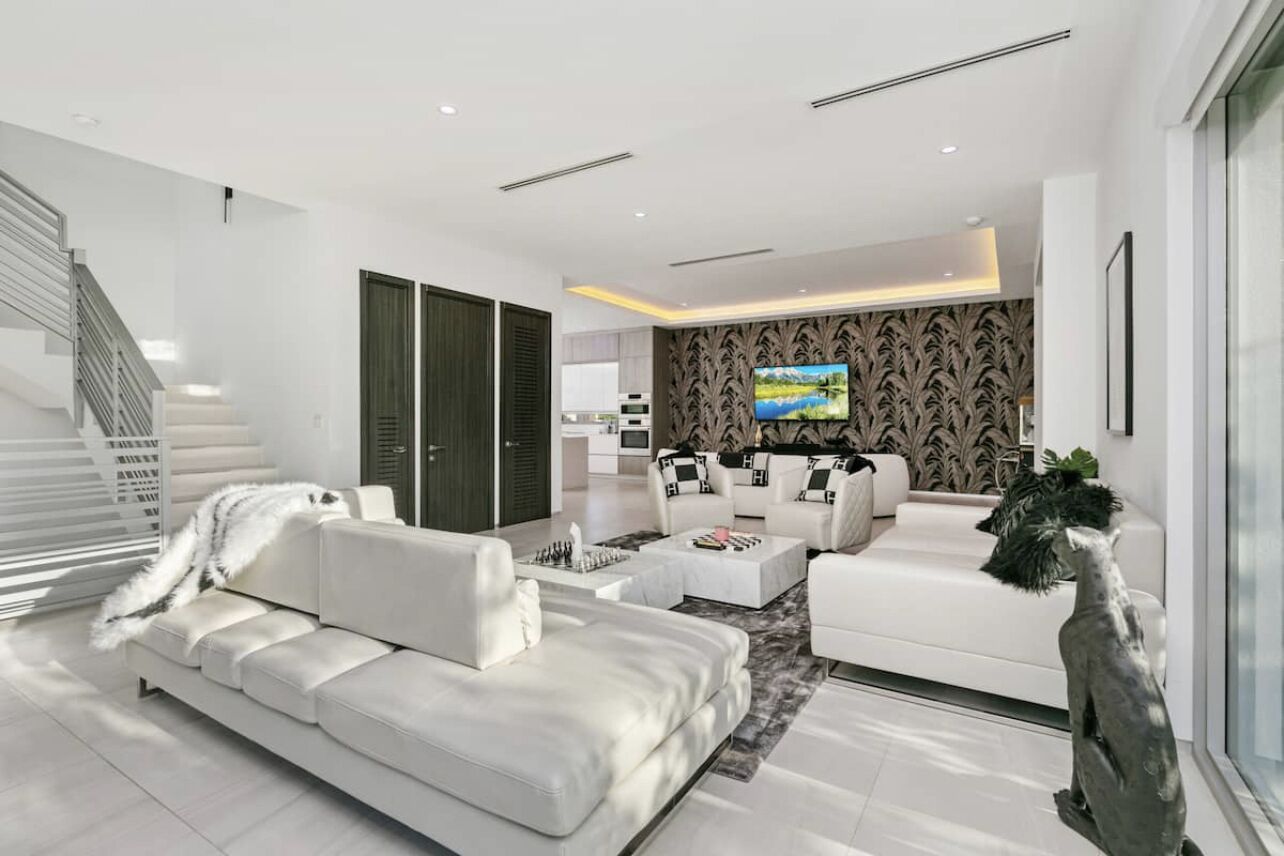 Brickell Manor - Best location