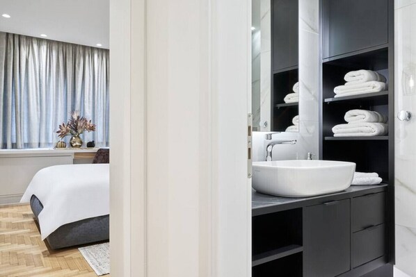 1 Schlafzimmer, Bügeleisen/Bügelbrett, kostenloses WLAN, Bettwäsche