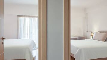 2 bedrooms, desk, soundproofing, iron/ironing board