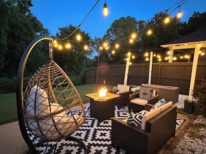 Downtown ~ Backyard ~ Near St Jude ~ Fire Pit