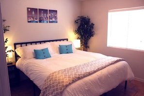 3 Schlafzimmer, Schreibtisch, Bügeleisen/Bügelbrett, kostenloses WLAN