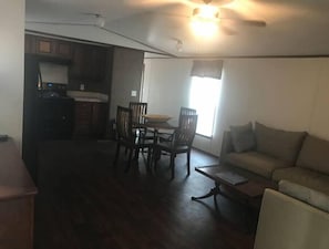 Smart TV - Anchor Inn 3/2 Near Front Beach (Port O'Connor)