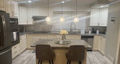 3-bedroom vacation home just 19 minutes from Lake Lanier