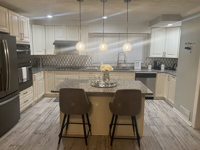 3-bedroom vacation home just 19 minutes from Lake Lanier