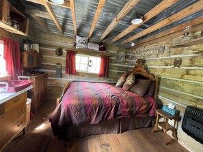 1 bedroom, free WiFi, bed sheets - Stagecoach Cabin - antique western charm (Collbran)