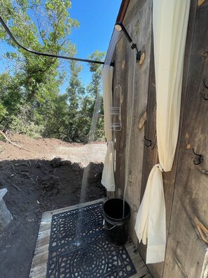 Property grounds - Stagecoach Cabin - antique western charm (Collbran)