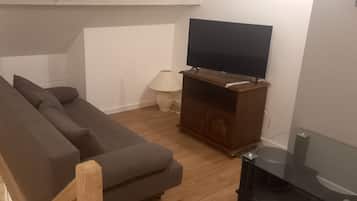 Televisie en een open haard