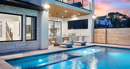 Luxe Lakefront Haven | Concierge Services