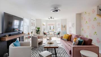 Smart TV, fireplace, table tennis, printers