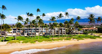 Oceanfront, Hale Kai O Kihei, incredible sunsets, King bed, AC, remodeled 2023