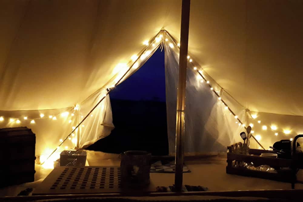 Chestnut 6m xl Bell Tent, log Burner, nr Whitby - Hinderwell