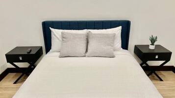 1 bedroom, travel cot, free WiFi, bed sheets