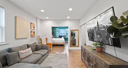 The Rainforest II | Sleeps 16 | 20m to NYC | FREE Parking