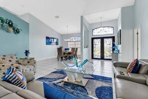 하우스 (1722 SW 38th Ter) | 외관