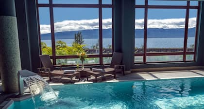 Park Lake Luxury Hotel
