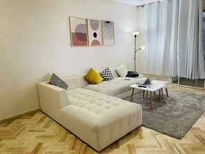 Smart TV, books