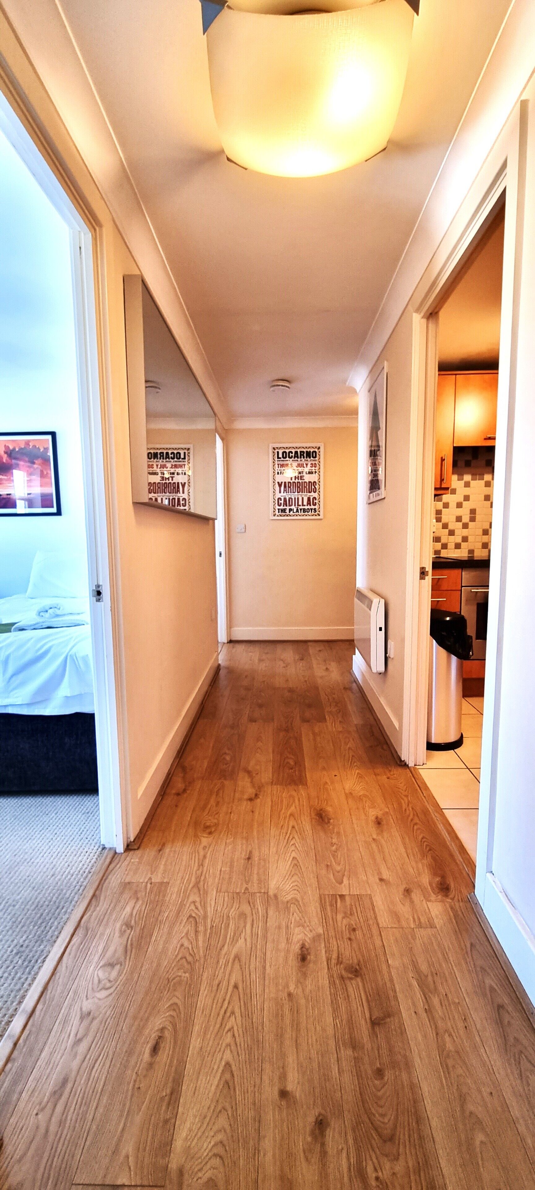 Classic Apartment, 2 Bedrooms | Soundproofing, iron/ironing board, free WiFi