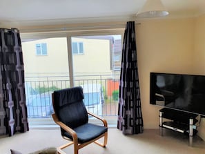 Standard Apartment, 2 Bedrooms | Living area | Flat-screen TV - The Belmont Old Town (Swindon)