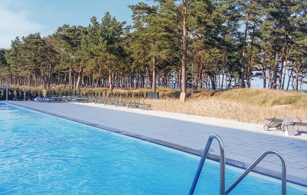 Innenpool, beheizter Pool