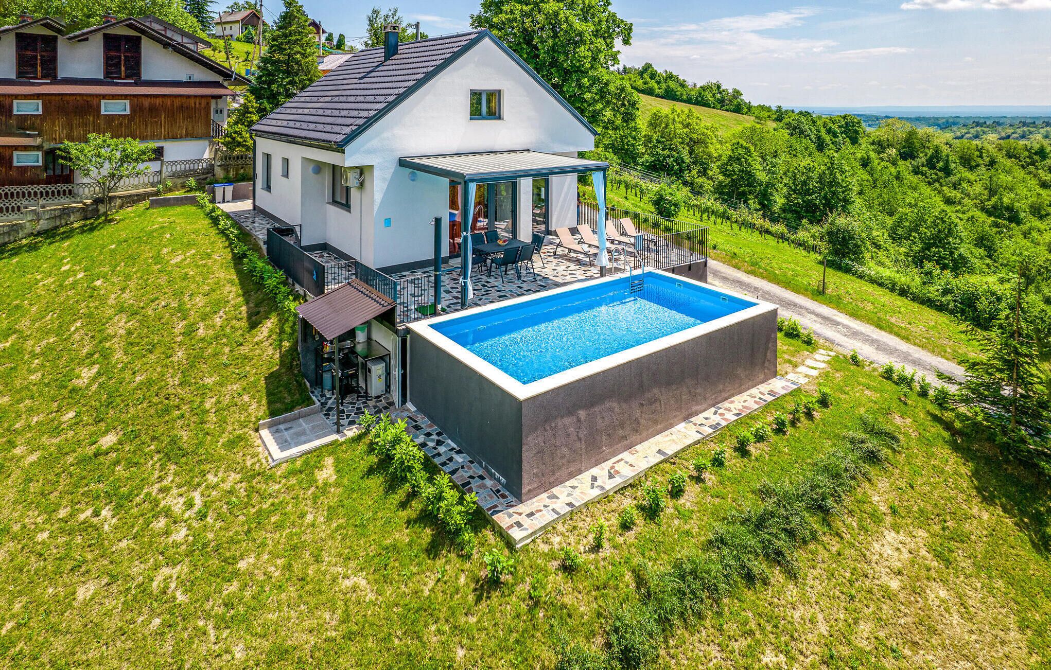 Beheizter Pool